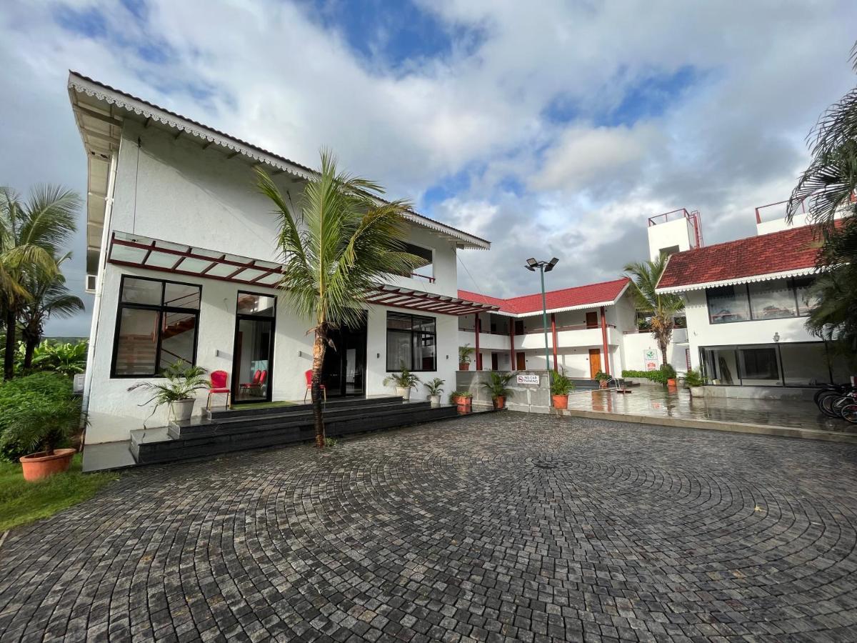 The Green Estate Resort นาสิก ภายนอก รูปภาพ