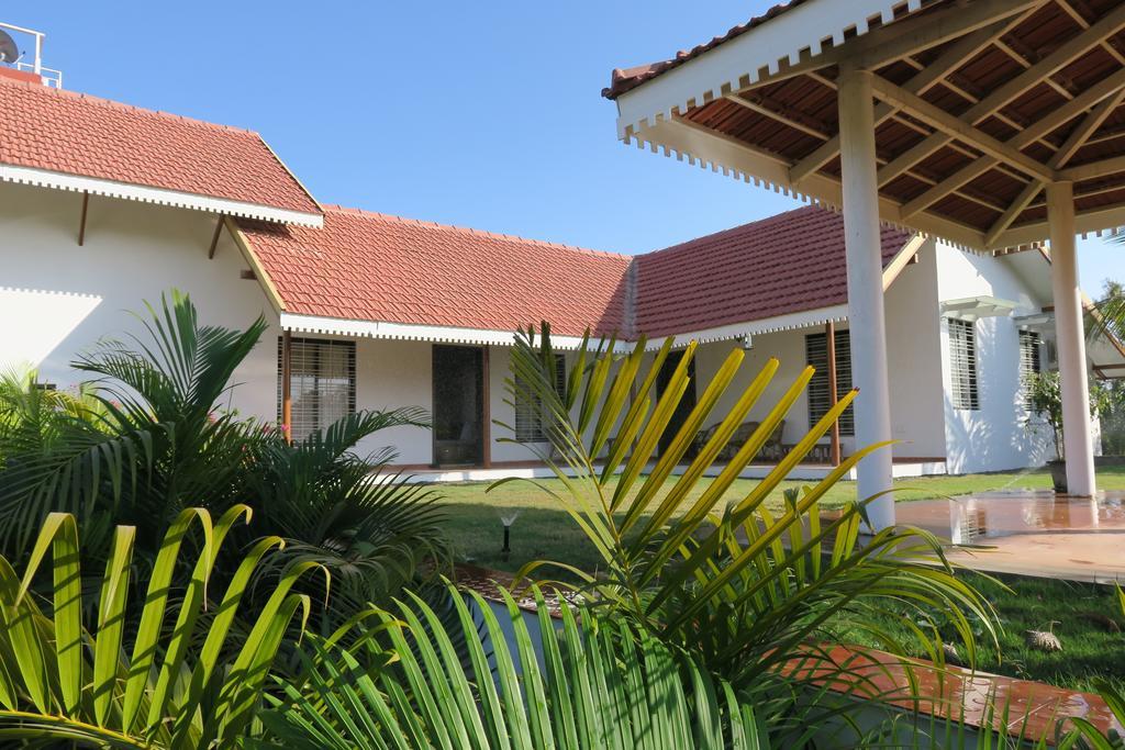 The Green Estate Resort นาสิก ภายนอก รูปภาพ