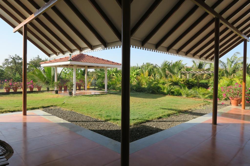 The Green Estate Resort นาสิก ภายนอก รูปภาพ